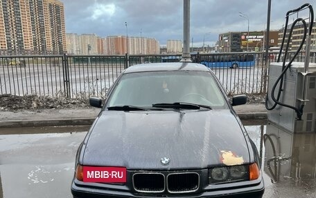 BMW 3 серия, 1998 год, 335 000 рублей, 1 фотография