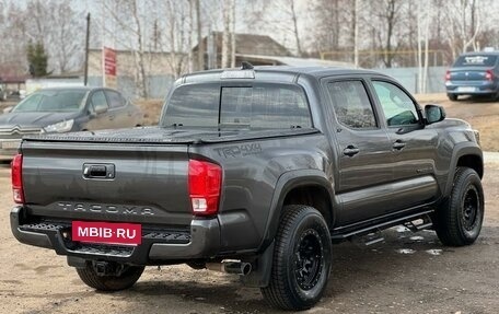 Toyota Tacoma III, 2018 год, 5 250 555 рублей, 3 фотография