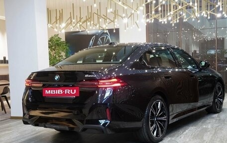 BMW 5 серия, 2023 год, 11 100 000 рублей, 3 фотография