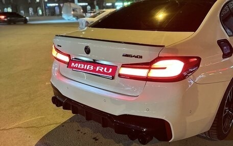 BMW 5 серия, 2017 год, 4 350 000 рублей, 2 фотография