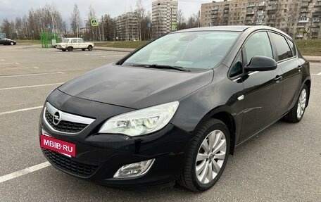 Opel Astra J, 2011 год, 970 000 рублей, 3 фотография