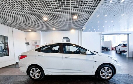 Hyundai Solaris II рестайлинг, 2013 год, 838 100 рублей, 4 фотография
