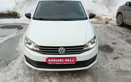 Volkswagen Polo VI (EU Market), 2019 год, 1 380 000 рублей, 2 фотография