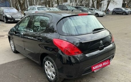 Peugeot 308 II, 2011 год, 795 000 рублей, 3 фотография