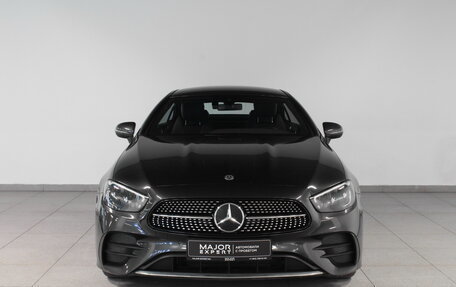 Mercedes-Benz E-Класс, 2021 год, 7 175 000 рублей, 2 фотография