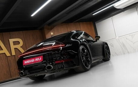 Porsche 911, 2021 год, 17 000 000 рублей, 10 фотография