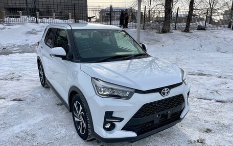 Toyota Raize I, 2021 год, 2 090 000 рублей, 2 фотография