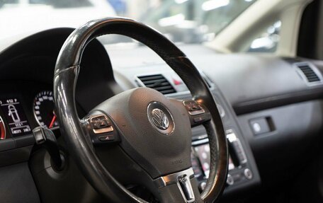 Volkswagen Touran III, 2010 год, 1 170 000 рублей, 5 фотография
