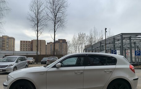 BMW 1 серия, 2009 год, 660 000 рублей, 4 фотография