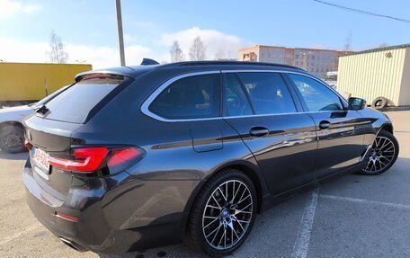BMW 5 серия, 2020 год, 3 842 000 рублей, 2 фотография