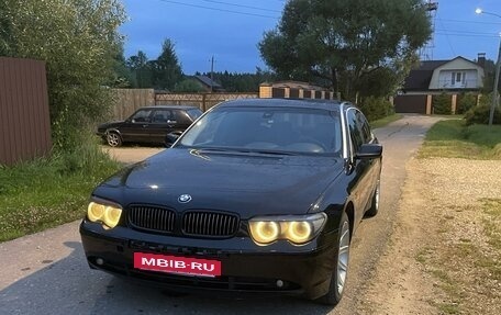 BMW 7 серия, 2004 год, 1 100 000 рублей, 3 фотография
