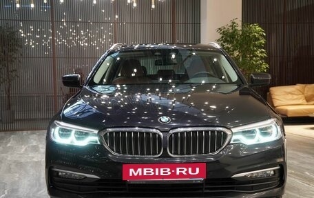 BMW 5 серия, 2018 год, 3 520 000 рублей, 3 фотография