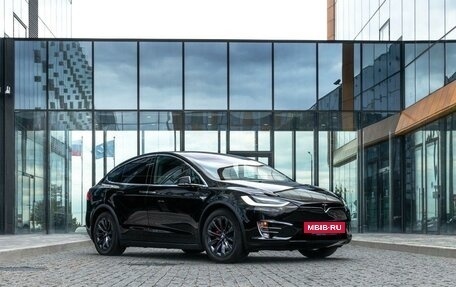 Tesla Model X I, 2016 год, 4 600 000 рублей, 2 фотография