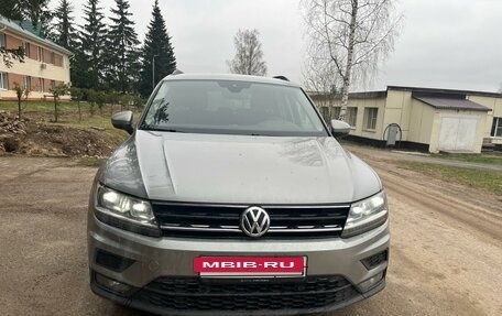 Volkswagen Tiguan II, 2019 год, 2 290 000 рублей, 3 фотография