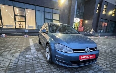 Volkswagen Golf VII, 2013 год, 915 000 рублей, 2 фотография