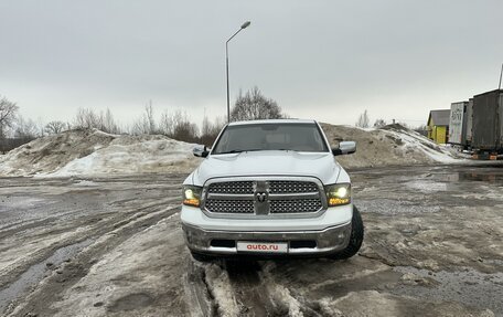 Dodge RAM IV, 2014 год, 4 300 000 рублей, 2 фотография