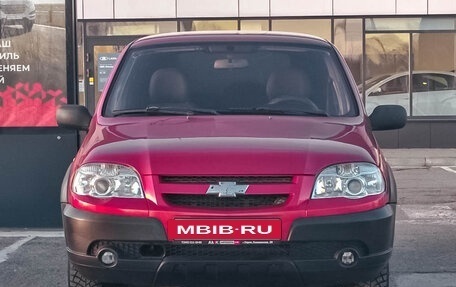 Chevrolet Niva I рестайлинг, 2011 год, 629 330 рублей, 3 фотография