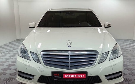Mercedes-Benz E-Класс, 2011 год, 1 535 000 рублей, 2 фотография