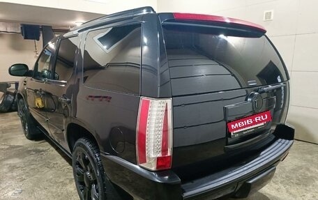 Cadillac Escalade III, 2013 год, 3 500 000 рублей, 3 фотография