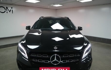 Mercedes-Benz GLA, 2019 год, 2 850 000 рублей, 3 фотография