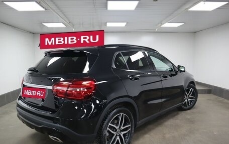 Mercedes-Benz GLA, 2019 год, 2 850 000 рублей, 2 фотография