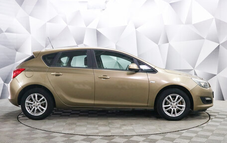 Opel Astra J, 2013 год, 785 000 рублей, 4 фотография