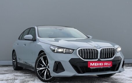 BMW 5 серия, 2023 год, 11 490 000 рублей, 5 фотография