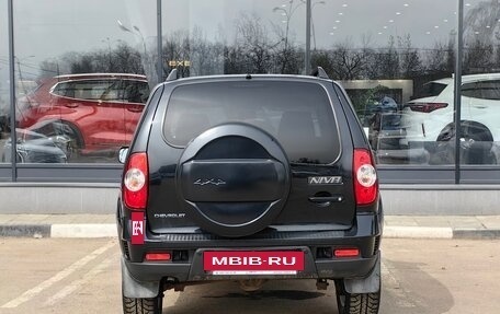 Chevrolet Niva I рестайлинг, 2018 год, 720 000 рублей, 3 фотография
