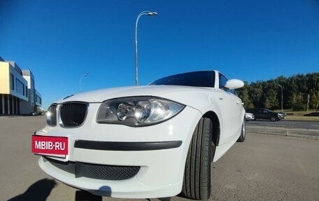 BMW 1 серия, 2009 год, 1 010 000 рублей, 8 фотография