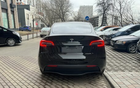 Tesla Model Y I, 2024 год, 6 870 000 рублей, 4 фотография