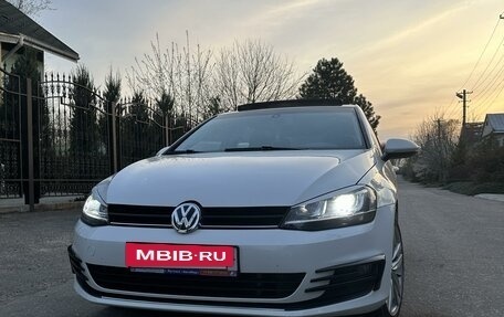Volkswagen Golf VII, 2015 год, 1 900 000 рублей, 2 фотография