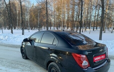 Chevrolet Aveo III, 2013 год, 685 000 рублей, 3 фотография
