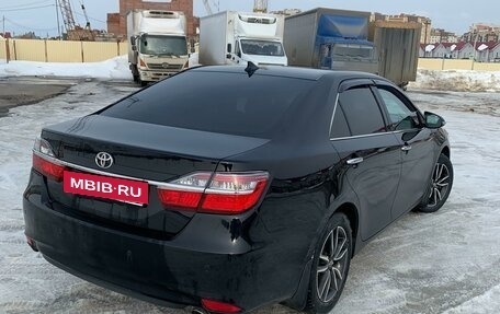 Toyota Camry, 2017 год, 2 200 000 рублей, 6 фотография