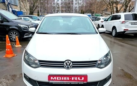 Volkswagen Polo VI (EU Market), 2012 год, 1 020 000 рублей, 2 фотография