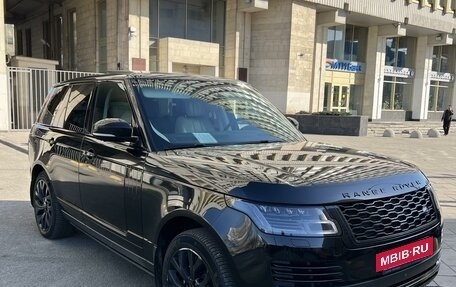 Land Rover Range Rover IV рестайлинг, 2020 год, 11 900 000 рублей, 3 фотография