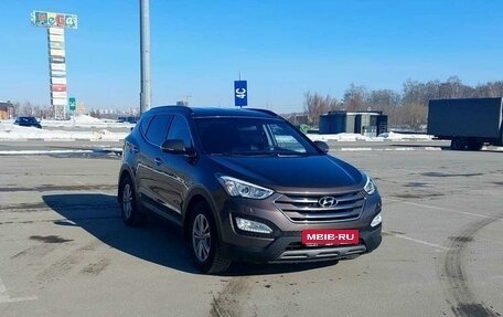 Hyundai Santa Fe III рестайлинг, 2014 год, 2 199 999 рублей, 3 фотография