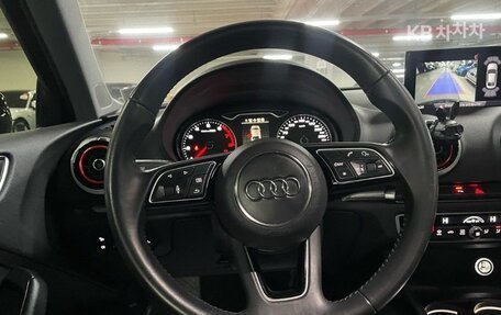 Audi A3, 2019 год, 1 450 000 рублей, 6 фотография