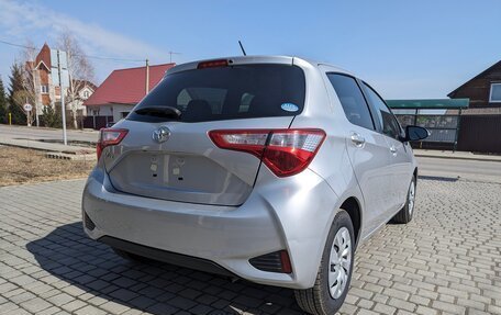 Toyota Vitz, 2018 год, 1 040 000 рублей, 2 фотография