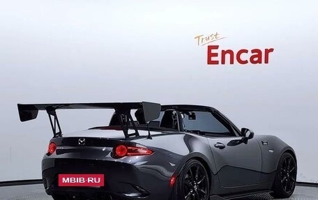 Mazda MX-5, 2021 год, 3 850 000 рублей, 2 фотография