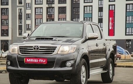 Toyota Hilux VII, 2014 год, 2 145 000 рублей, 3 фотография