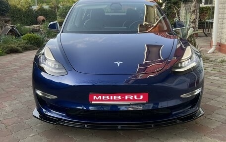 Tesla Model 3 I, 2018 год, 4 000 000 рублей, 3 фотография