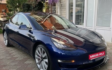Tesla Model 3 I, 2018 год, 4 000 000 рублей, 4 фотография