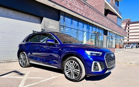 Audi Q5, 2022 год, 6 690 000 рублей, 2 фотография