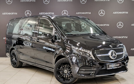 Mercedes-Benz V-Класс, 2023 год, 12 995 000 рублей, 3 фотография