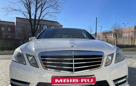 Mercedes-Benz E-Класс, 2012 год, 1 950 000 рублей, 5 фотография