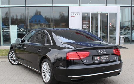 Audi A8, 2011 год, 1 890 000 рублей, 7 фотография