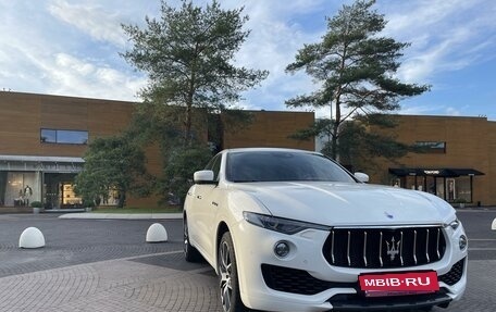 Maserati Levante I, 2017 год, 5 700 000 рублей, 2 фотография