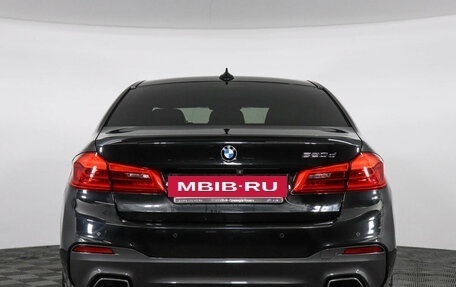 BMW 5 серия, 2019 год, 4 410 000 рублей, 4 фотография