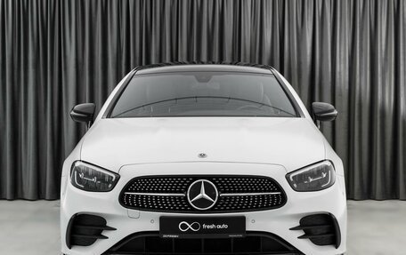 Mercedes-Benz E-Класс, 2021 год, 6 840 000 рублей, 7 фотография