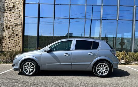 Opel Astra H, 2008 год, 670 000 рублей, 3 фотография